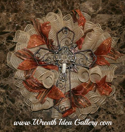 Fall Deco Mesh Cross Wreath #www.wreathideagallery.com